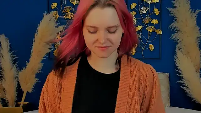 Snapshot of Lina_Veyra chatting on April 2026 01:41:02 PM Lina Veyra online show from April 2026 01:41:02 PM