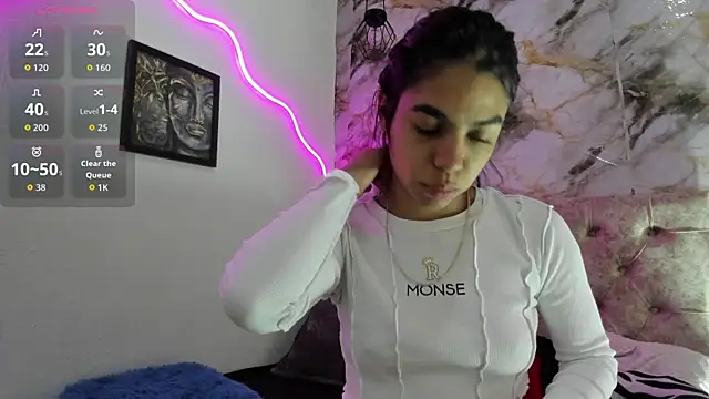 Snapshot of Kim_strawberry chatting on April 2026 08:50:01 PM Kim strawberry online show from April 2026 08:50:01 PM