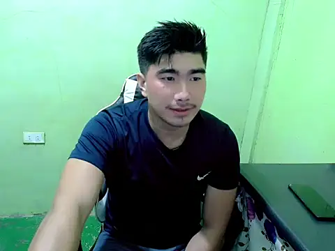Hunkfireman online show from July 2026 11:20:01 PM