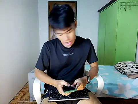 Snapshot of valerio_fernan chatting on August 2026 01:42:01 PM valerio fernan online show from August 2026 01:42:01 PM