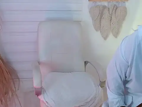 Snapshot of __sweetgirl chatting on April 2026 07:29:01 PM sweetgirl online show from April 2026 07:29:01 PM