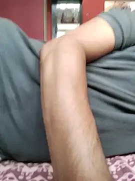 Snapshot of JamesKbond chatting on April 2026 11:52:02 AM JamesKbond online show from April 2026 11:52:02 AM