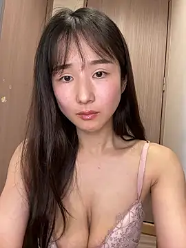 Snapshot of Hinako_0012 chatting on April 2026 03:48:02 AM Hinako 0012 online show from April 2026 03:48:02 AM