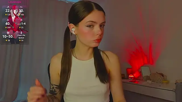 lillly meow  online show from April 2026 04:18:01 AM