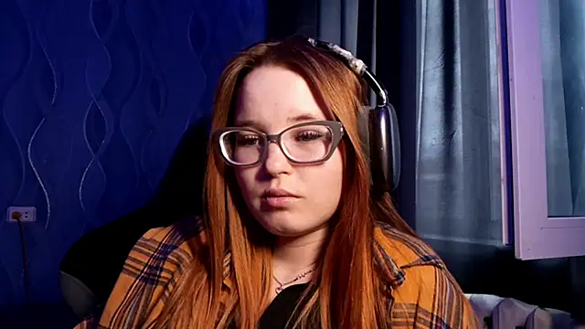 Sheriscute online show from April 2026 01:16:01 PM