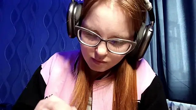 Sheriscute online show from April 2026 07:24:02 AM