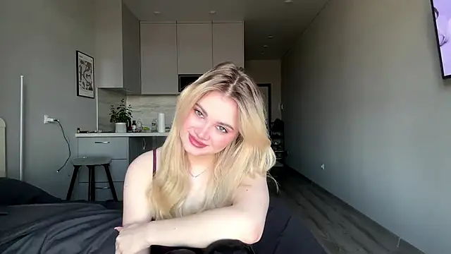 Snapshot of kirtova_ chatting on April 2026 09:29:02 AM kirtova online show from April 2026 09:29:02 AM