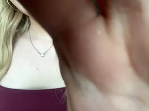 Snapshot of kirtova_ chatting on May 2026 11:07:01 AM kirtova online show from May 2026 11:07:01 AM