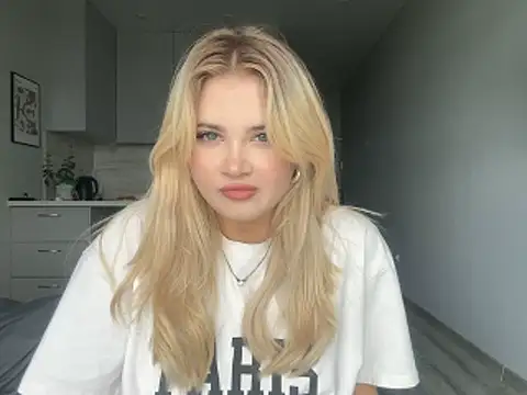 Snapshot of kirtova_ chatting on May 2026 11:17:02 AM kirtova online show from May 2026 11:17:02 AM