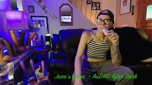 juneafterhours online show from April 2026 01:56:01 PM