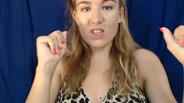 Yennyloves online show from June 2026 10:41:02 AM