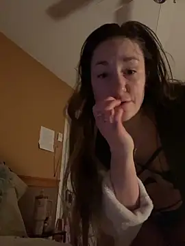 Snapshot of Cass_wild chatting on April 2026 07:13:02 AM Cass wild online show from April 2026 07:13:02 AM