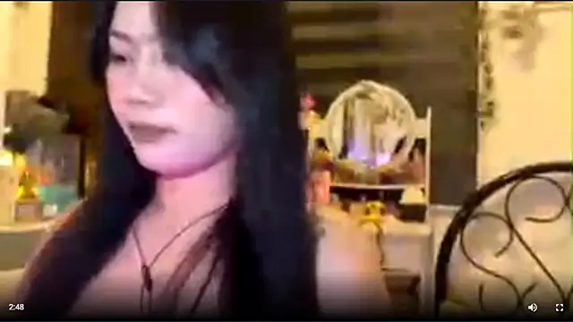 Snapshot of GlindaDejardin chatting on April 2026 05:18:01 PM GlindaDejardin online show from April 2026 05:18:01 PM