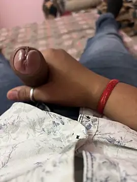 Snapshot of Saksham57953 chatting on April 2026 11:26:02 AM Saksham57953 online show from April 2026 11:26:02 AM