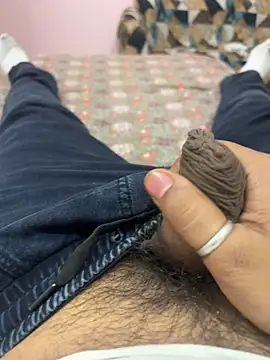 Snapshot of Saksham57953 chatting on April 2026 02:00:02 PM Saksham57953 online show from April 2026 02:00:02 PM