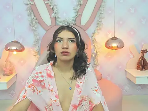 Miia Desire online show from April 2026 04:18:02 AM