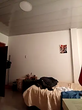 Snapshot of Leticia_Hinkley_ chatting on April 2026 11:44:02 AM Leticia Hinkley online show from April 2026 11:44:02 AM