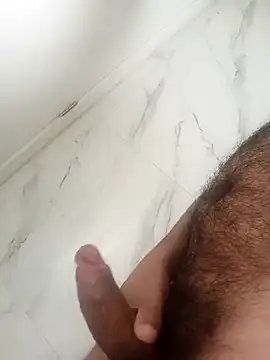 Snapshot of alberto_marques chatting on April 2026 12:07:02 PM alberto marques online show from April 2026 12:07:02 PM