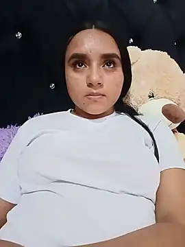 Valentina Narvaez online show from June 2026 06:12:01 PM