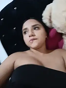 Valentina Narvaez online show from July 2026 07:27:01 PM