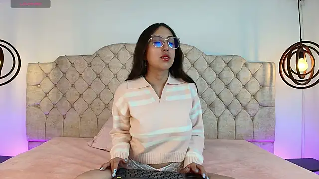 sweetlyundone online show from May 2026 07:41:01 PM