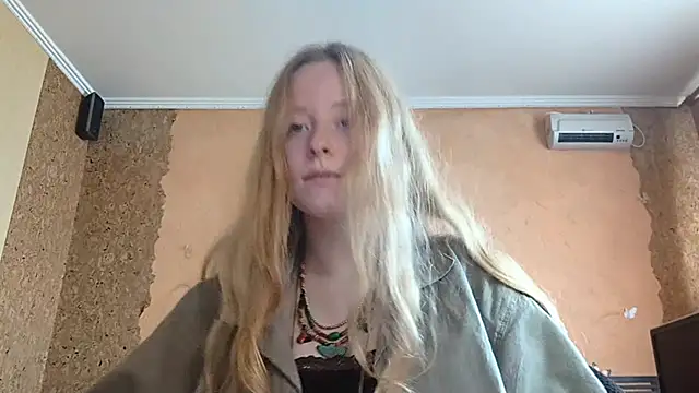 KateVibe 01 online show from June 2026 04:37:02 AM