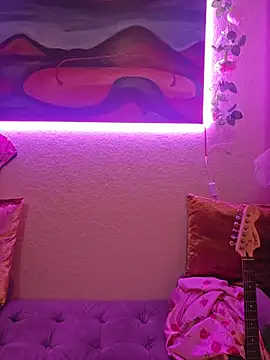 ItsAuroraBorealis online show from June 2026 01:52:02 AM