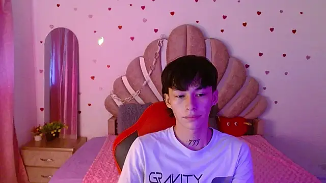 Marco fox723 online show from April 2026 05:53:02 PM