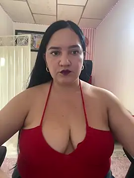 Snapshot of Fresita-12 chatting on April 2026 08:11:01 PM Fresita-12 online show from April 2026 08:11:01 PM