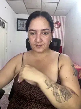 Snapshot of Fresita-12 chatting on May 2026 12:50:01 AM Fresita-12 online show from May 2026 12:50:01 AM