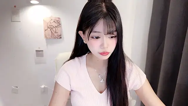 Snapshot of Kitteovo chatting on July 2026 10:40:02 AM Kitteovo online show from July 2026 10:40:02 AM