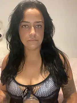 Katty V online show from June 2026 08:42:01 PM