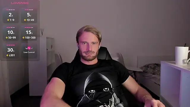 Snapshot of Paul_Rolex chatting on March 2026 11:21:02 PM Paul Rolex online show from March 2026 11:21:02 PM