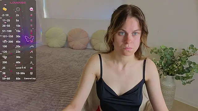 Nikkyy reed online show from June 2026 05:49:02 AM