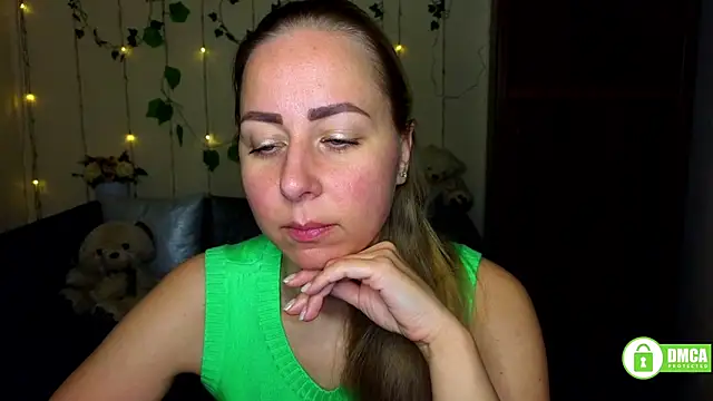 Snapshot of Alicewonderrmiss chatting on April 2026 05:29:02 AM Alicewonderrmiss online show from April 2026 05:29:02 AM