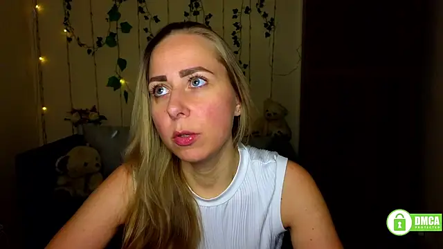 Snapshot of Alicewonderrmiss chatting on April 2026 11:05:01 AM Alicewonderrmiss online show from April 2026 11:05:01 AM