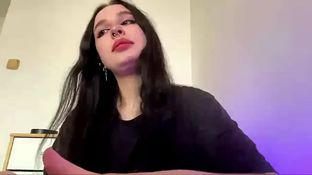 Snapshot of MorganLauter chatting on April 2026 02:44:02 PM MorganLauter online show from April 2026 02:44:02 PM