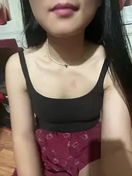   Mochi squirt   online show from April 2026 01:18:01 PM