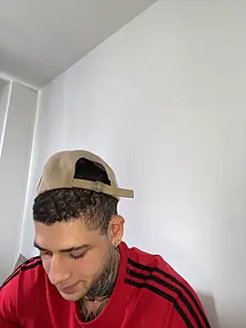 dream party 4U online show from April 2026 04:51:02 PM