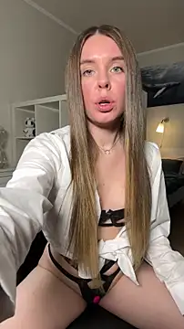 alicemodel online show from April 2026 04:12:01 PM