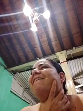 Snapshot of Golositadeamor chatting on April 2026 05:00:02 AM Golositadeamor online show from April 2026 05:00:02 AM