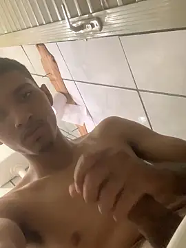 Snapshot of sanches_065 chatting on April 2026 06:31:01 PM sanches 065 online show from April 2026 06:31:01 PM