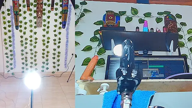 Snapshot of peachy__baby chatting on April 2026 01:41:02 PM peachy baby online show from April 2026 01:41:02 PM