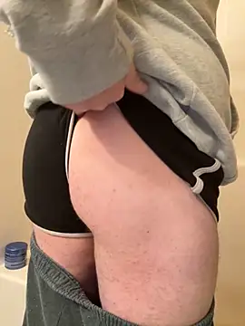 Snapshot of snakeyss chatting on April 2026 08:42:01 AM snakeyss online show from April 2026 08:42:01 AM