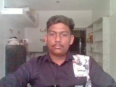 Snapshot of het123__ chatting on April 2026 05:19:02 AM het123 online show from April 2026 05:19:02 AM