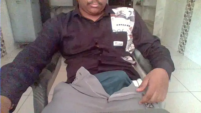 Snapshot of het123__ chatting on April 2026 04:57:02 AM het123 online show from April 2026 04:57:02 AM