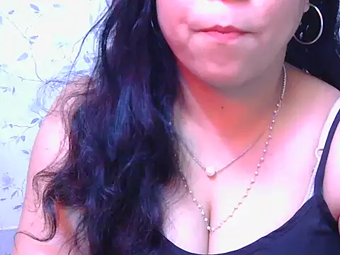 Snapshot of Naughty-girll chatting on April 2026 05:34:02 AM Naughty-girll online show from April 2026 05:34:02 AM