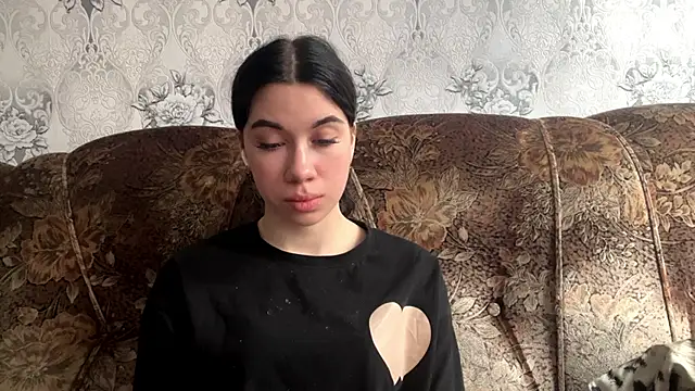 Snapshot of crispyrust chatting on April 2026 03:19:01 AM crispyrust online show from April 2026 03:19:01 AM