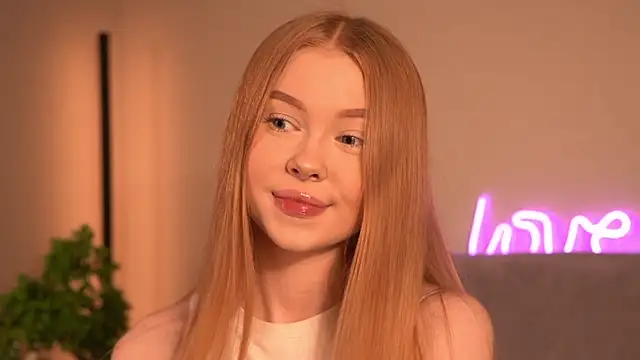 Distiavi online show from April 2026 09:21:02 PM