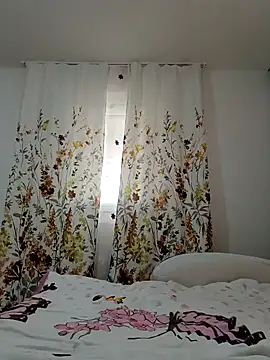 Flavyaaa online show from April 2026 08:15:02 AM